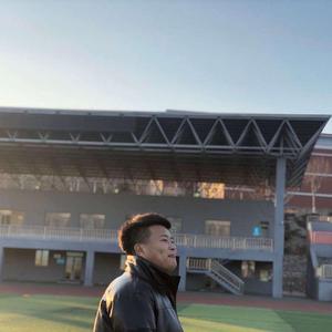 爽⋯好大⋯快⋯再深点视频
